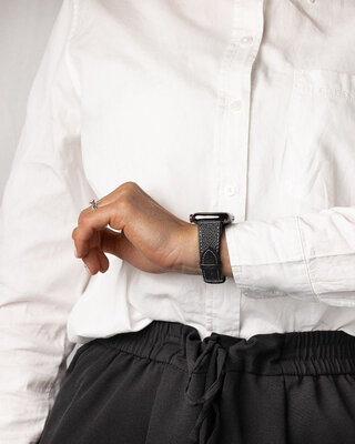 Leder-Uhrenarmband Hirsch Bologna M 01802150-2, schwarz, Kalbsleder, Länge M, Quick Release