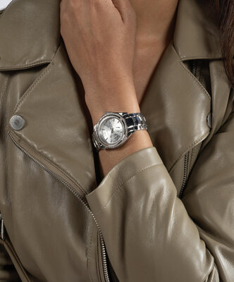 Guess Ritzy GW0685L1