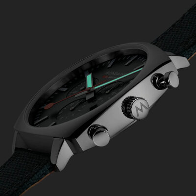 Mondaine Grand Cushion Quartz MSL.41460.LF.SET (+ Ersatz-Uhrenarmband)