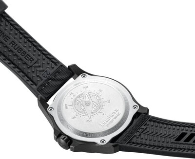 Luminox Land XL.1977 Atacama Field Urban Adventure
