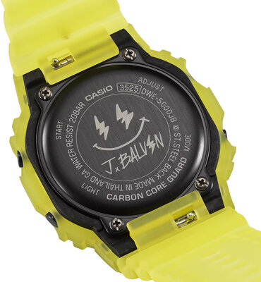 Casio G-Shock Original DWE-5600JB-1A9ER J. Balvin Collaboration (+Ersatzband und Lünette)