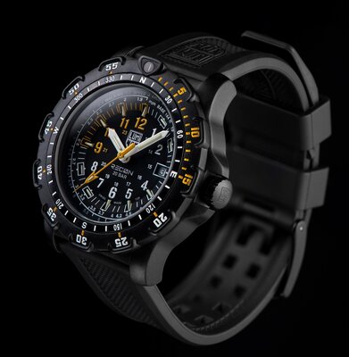 Luminox Navy Seal XL.8825.H.SET.1 (+ Ersatzarmband)