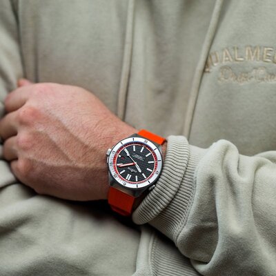 Fortis Marinemaster M-44 Automatic COSC Chronometer F8120013