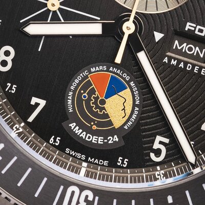 Fortis Novonaut N-42 Automatic Chronograph Amadee-24 F2040016 Limited Edition 100pcs (+ Ersatz-Uhrenarmband)