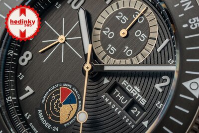 Fortis Novonaut N-42 Automatic Chronograph Amadee-24 F2040016 Limited Edition 100pcs (+ Ersatz-Uhrenarmband)