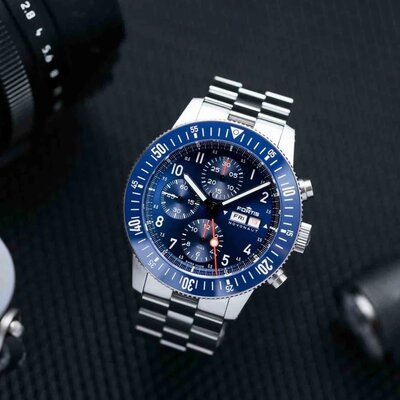 Fortis Novonaut N-42 Automatic Chronograph F2040012