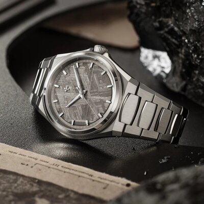 Venezianico Arsenale Meteorite 40 Automatic 6221560C