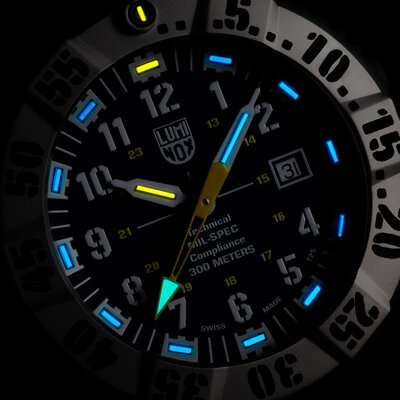 Luminox MIL-SPEC XL.3355.SET (+ Ersatzband)