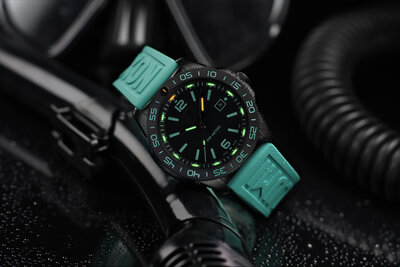 Luminox Sea XS.3124.N.SET Pacific Diver (+ Ersatzband) Limited Edition 777pcs