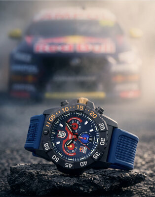 Luminox Navy SEAL 3580 Series XS.3581.ARB.N Red Bull Ampol Racing Limited Edition 500pcs
