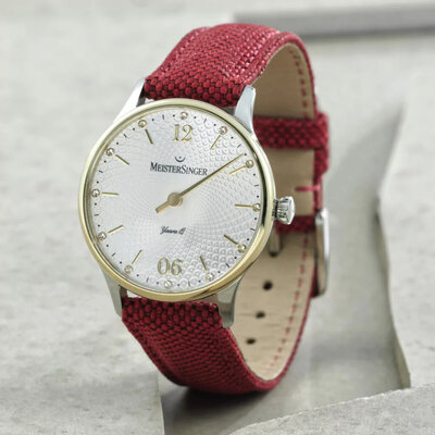 MeisterSinger Yaara Q White with Gold and Diamonds Quartz YAQ901GD