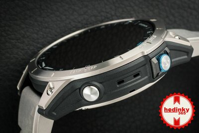 Garmin D2 Mach 1, Vented Titanium Bracelet (+ Ersatzband)